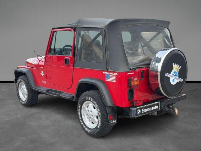 JEEP Wrangler 2.5 Laredo