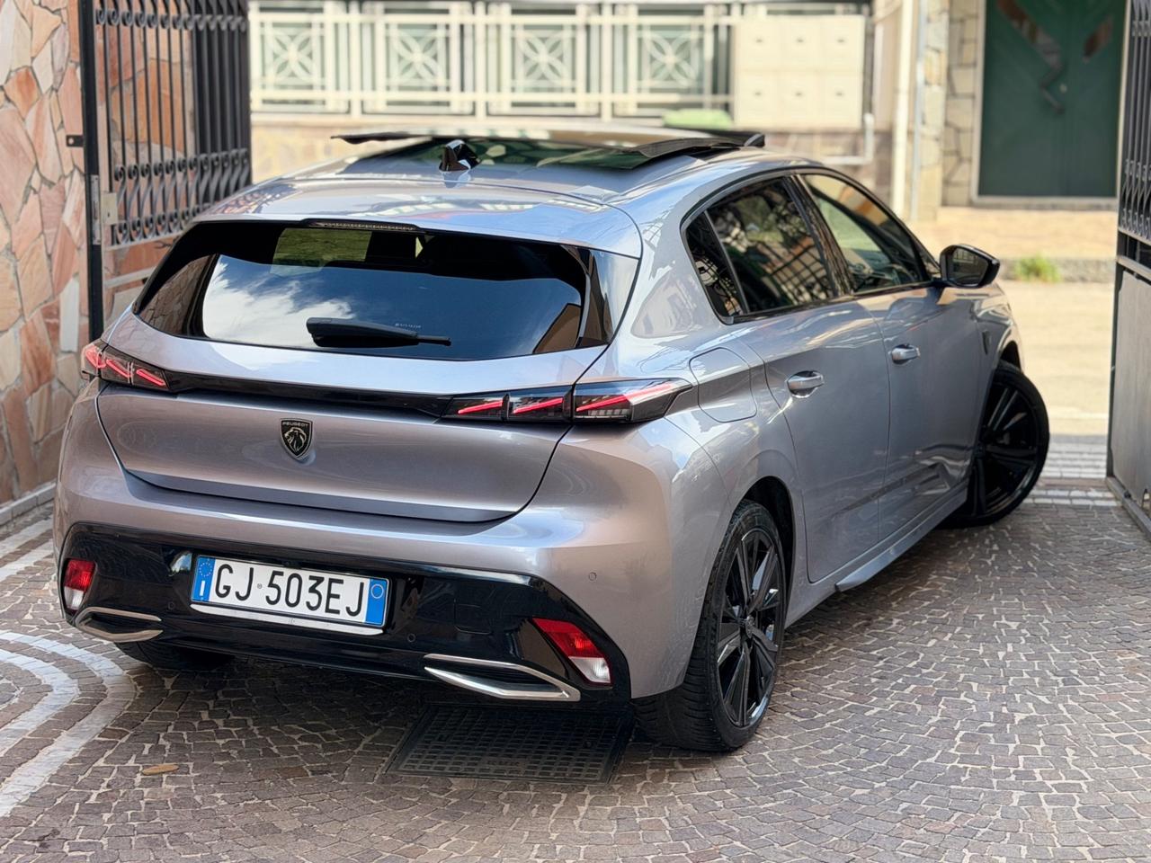 Peugeot 308 BlueHDi 130 S&S EAT8 GT Pack TETTO APRIBILE