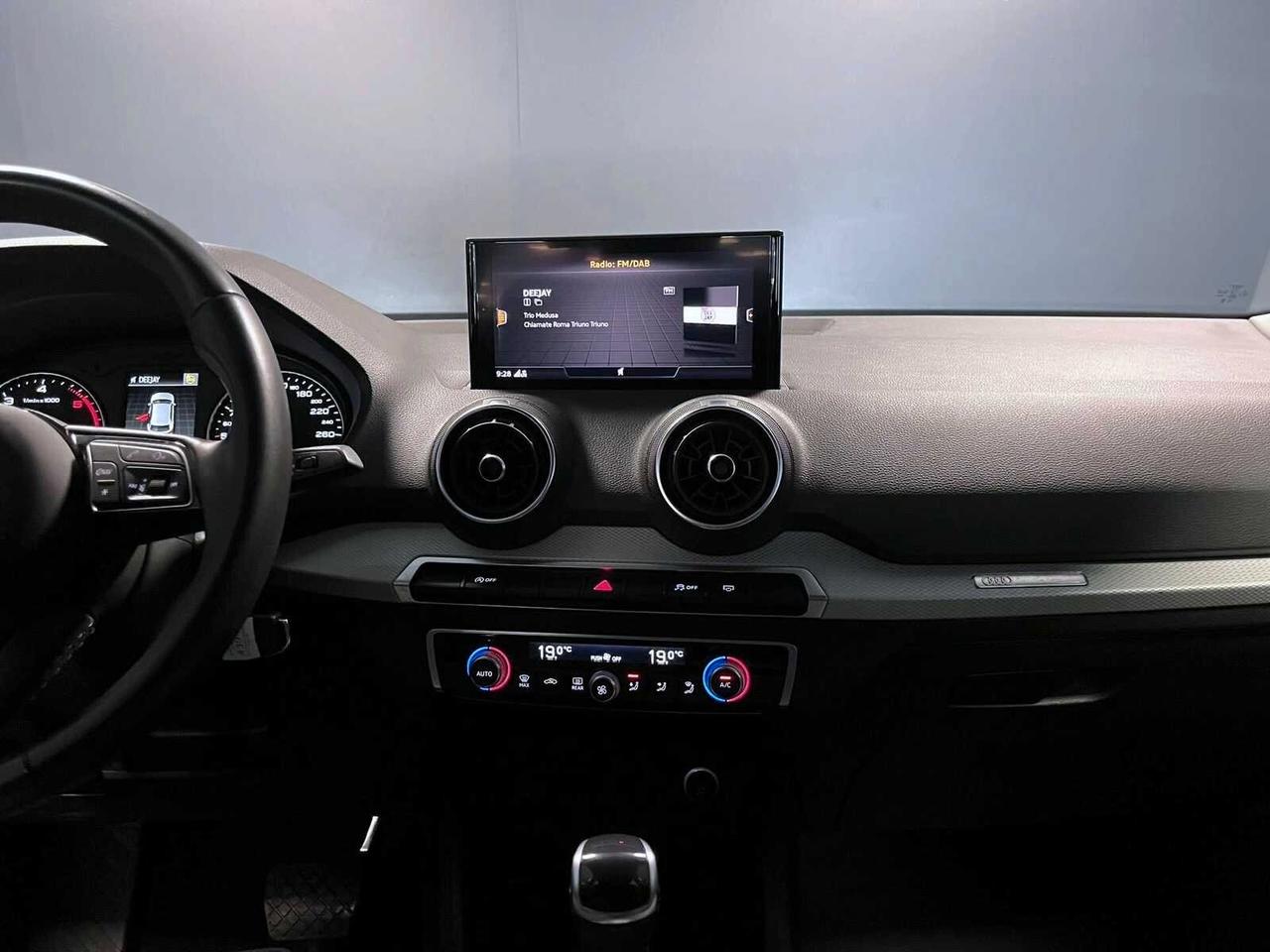 AUDI Q2 30 TDI 116 CV S-TRONIC BUSINESS