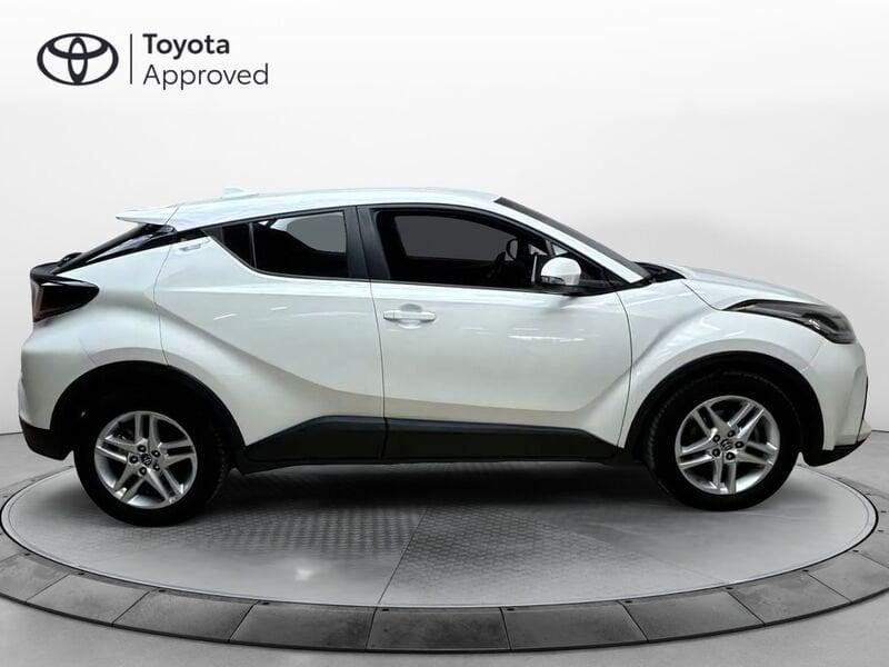 Toyota C-HR 1.8h Active E-CVT