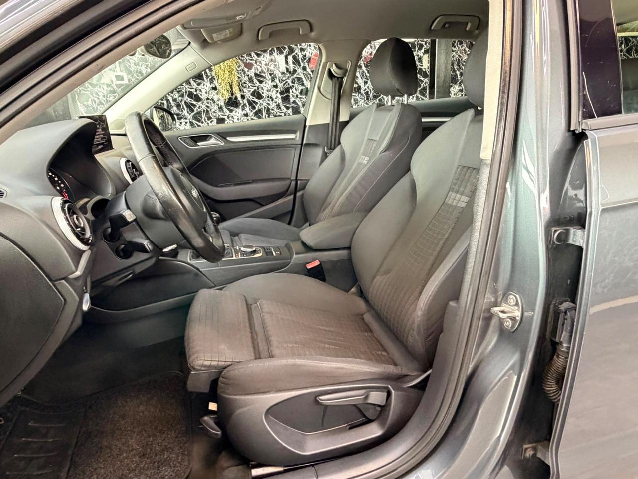 Audi A3 SPB 2.0 TDI 150 CV clean diesel Ambition