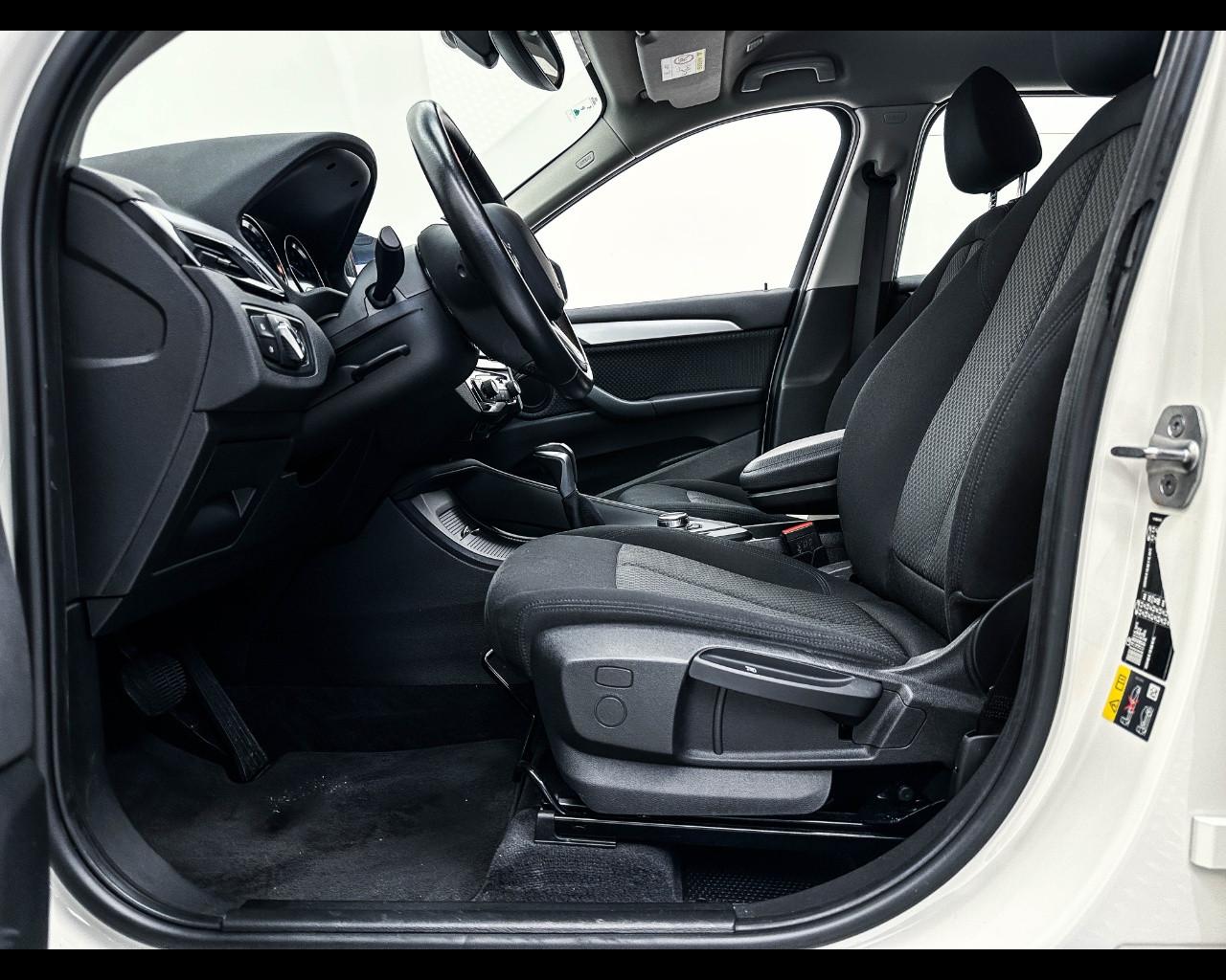 BMW X1 (F48) - X1 xDrive25e Business Advantage
