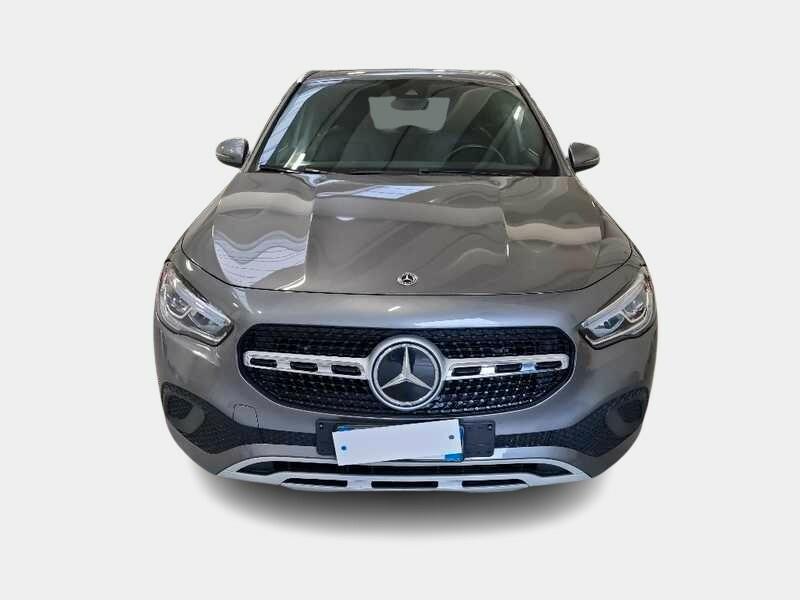 MERCEDES-BENZ GLA 200 d Automatic Sport