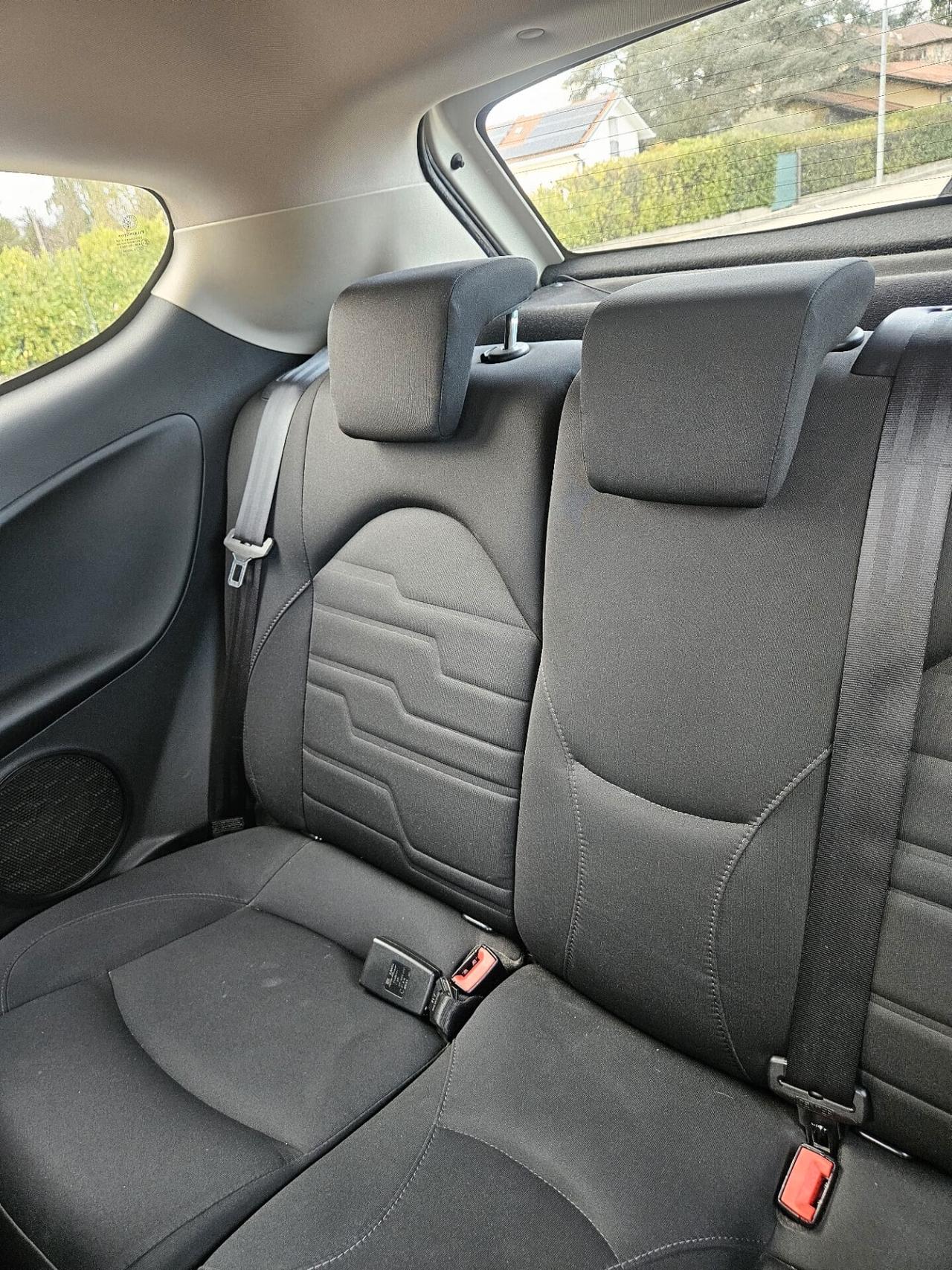 Alfa Romeo MiTo 1.3 JTDm 85 CV NEOPATENTATI
