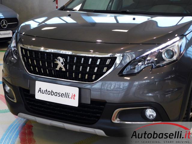 PEUGEOT 2008 1.2 TURBO 110CV S&S ALLURE, NAVIGATORE, CARPLAY