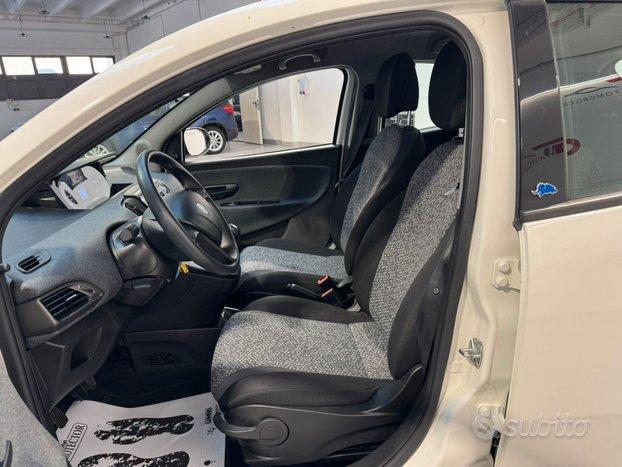 Lancia Ypsilon 1.2 69 CV 5 porte S&S Elefantino Bl