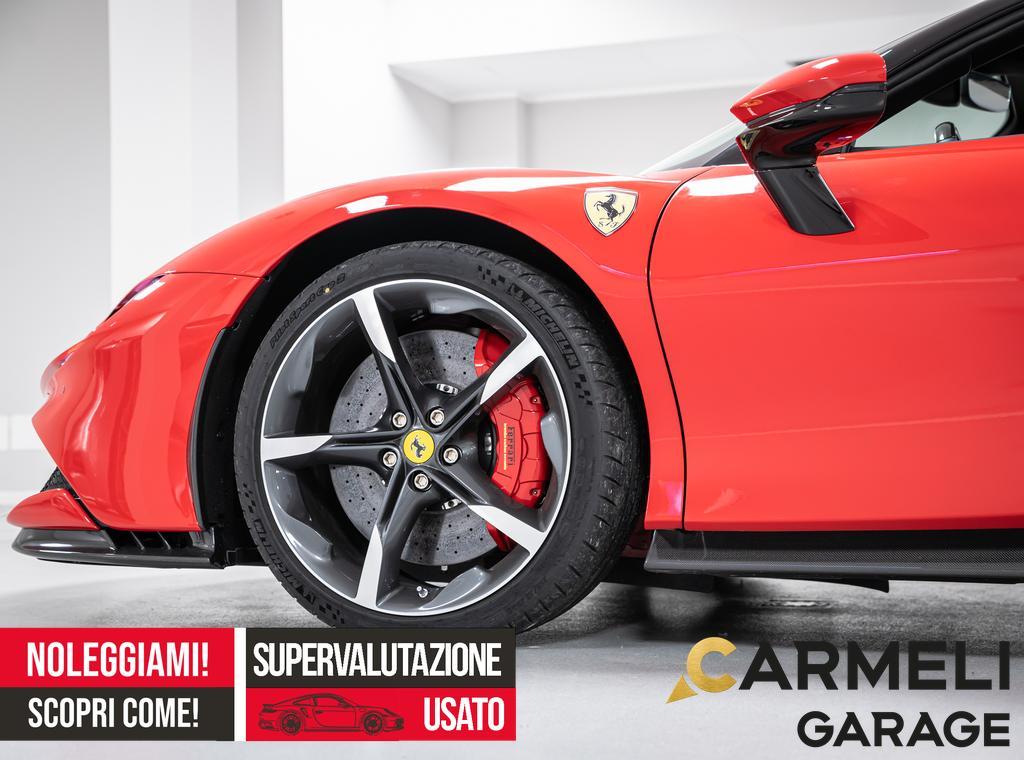 Ferrari SF90 Spider IVA ESPOSTA-CARBONIO-SOLLEVATORE ANTERIORE-PPF