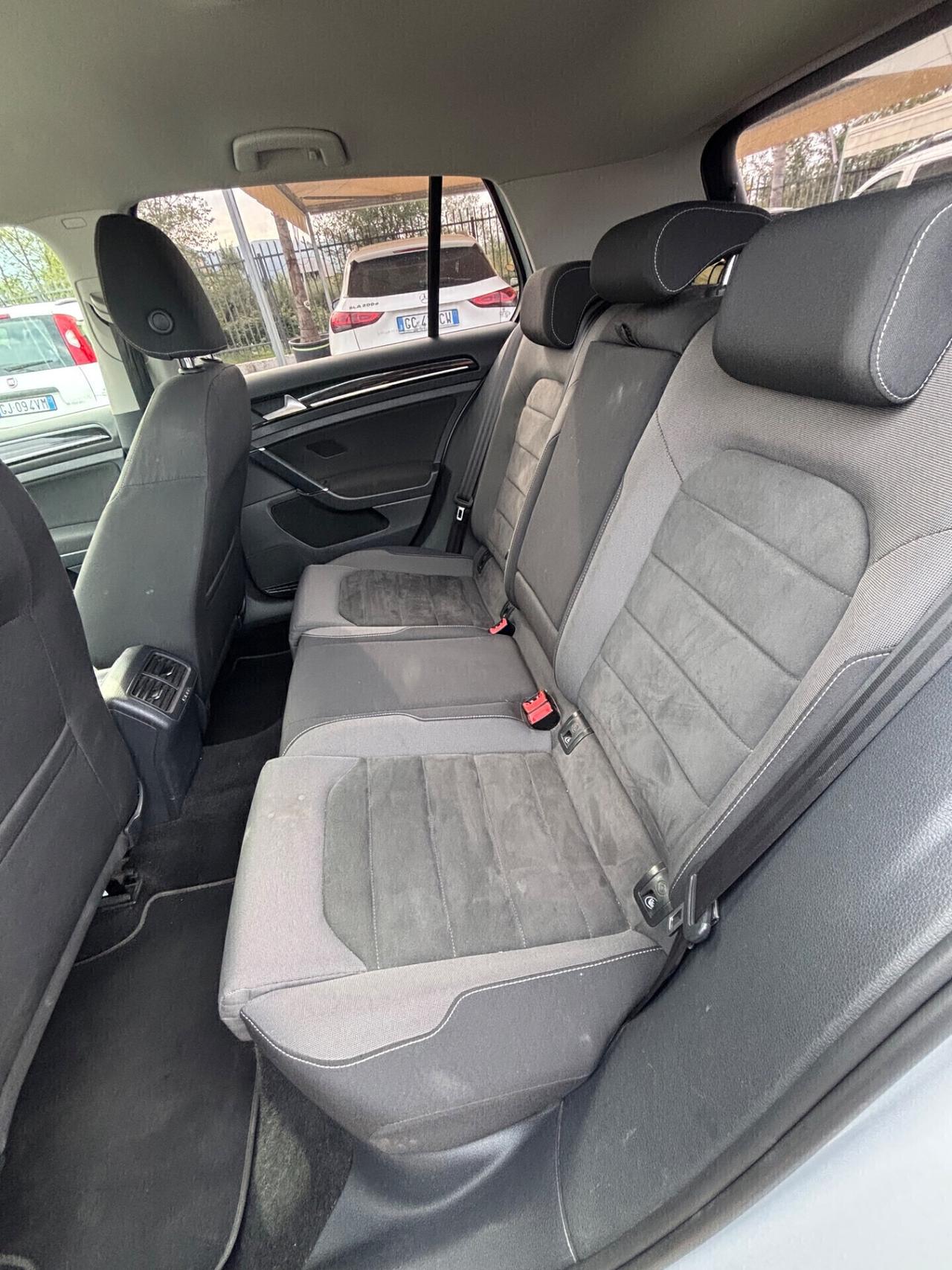 Volkswagen Golf 1.6 TDI 115 CV DSG 5p. Highline BlueMotion Technology