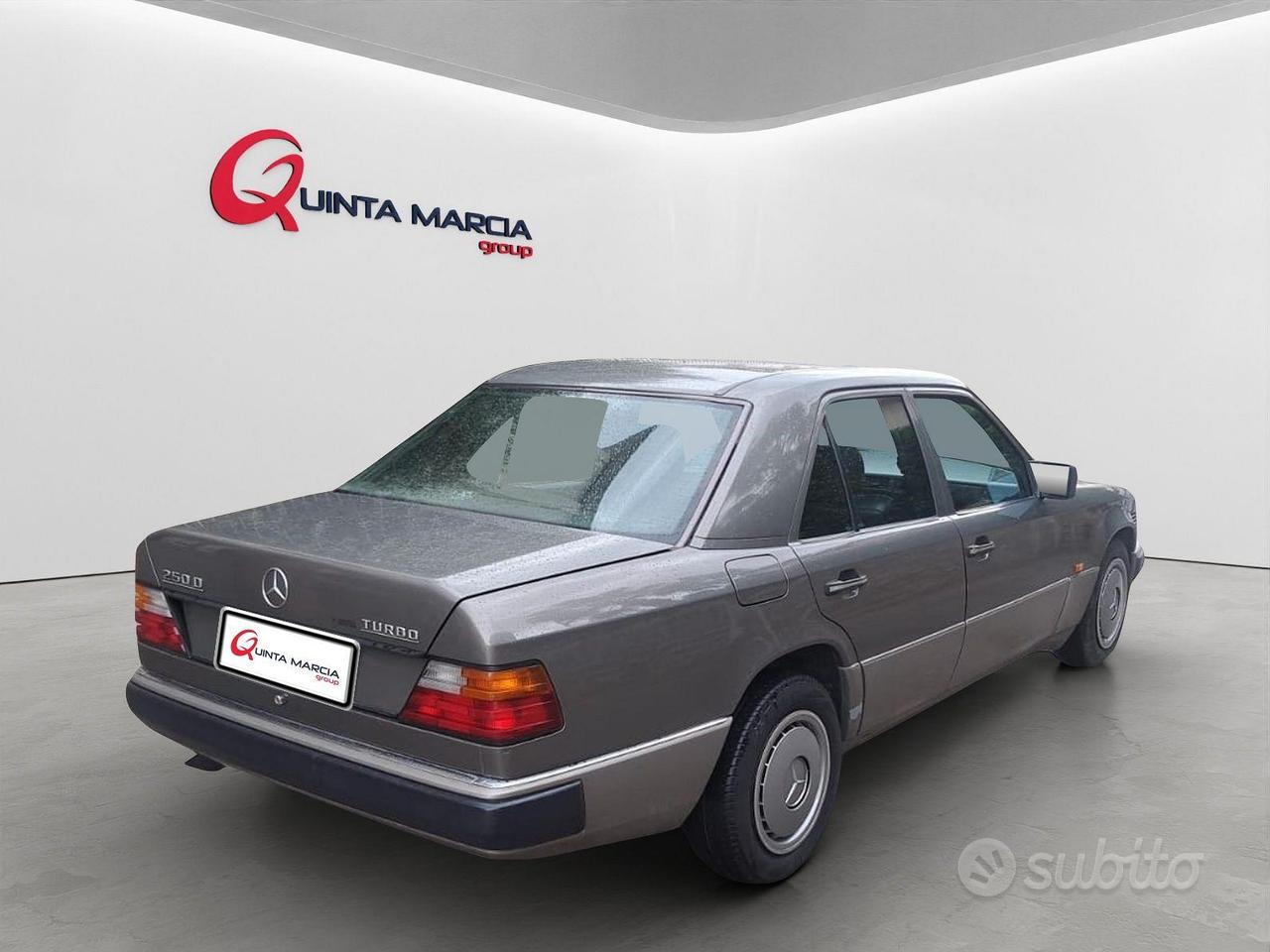 Mercedes-Benz E 250 CAMBIO MANUALE