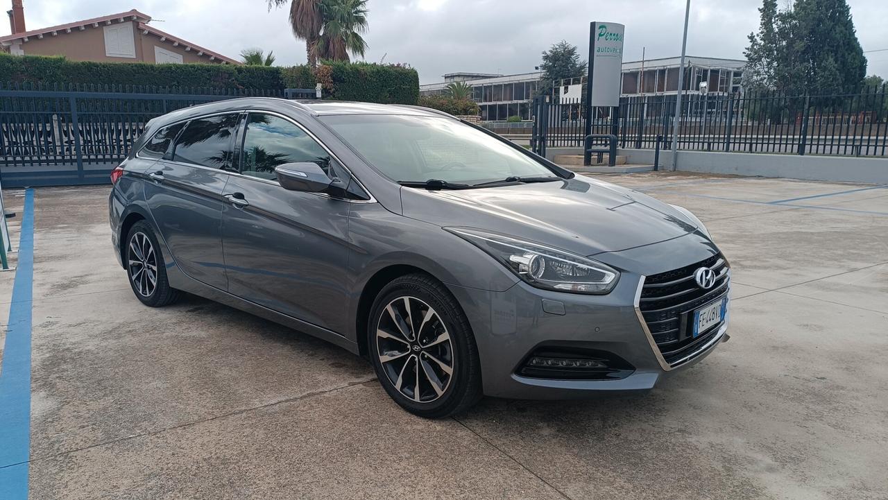 Hyundai i40 Wagon 1.7 CRDi 141 CV Business