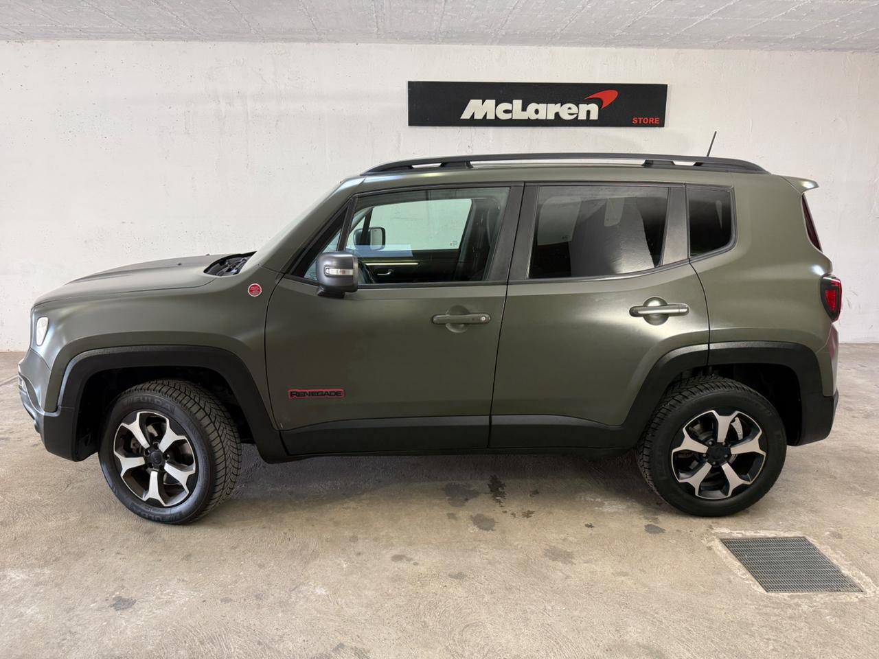 Jeep Renegade 2.0 Mjt 170CV 4WD Active Drive Low Trailhawk