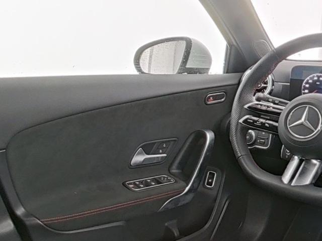 MERCEDES-BENZ A 250 e hybrid EQ AMG Line Advanced Plus