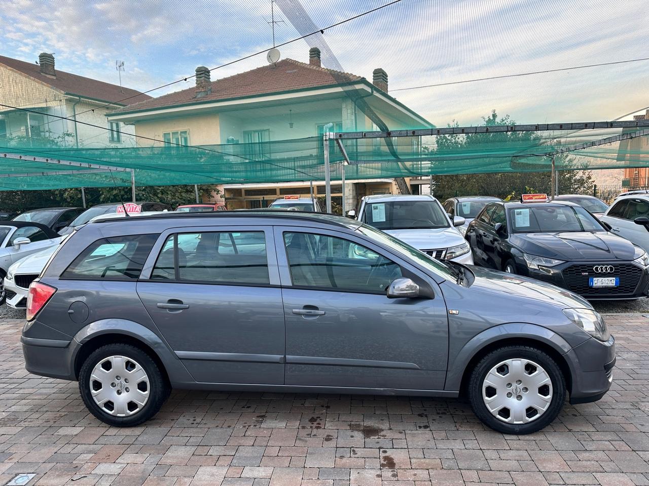 Opel Astra 1.7 CDTI 80CV Station Wagon Enjoy