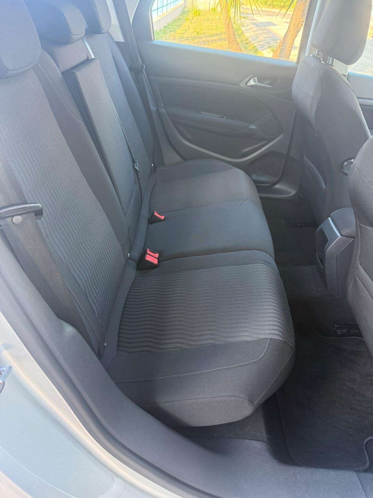 Peugeot 308 BlueHDi 1.6 Diesel 120 cv 2017