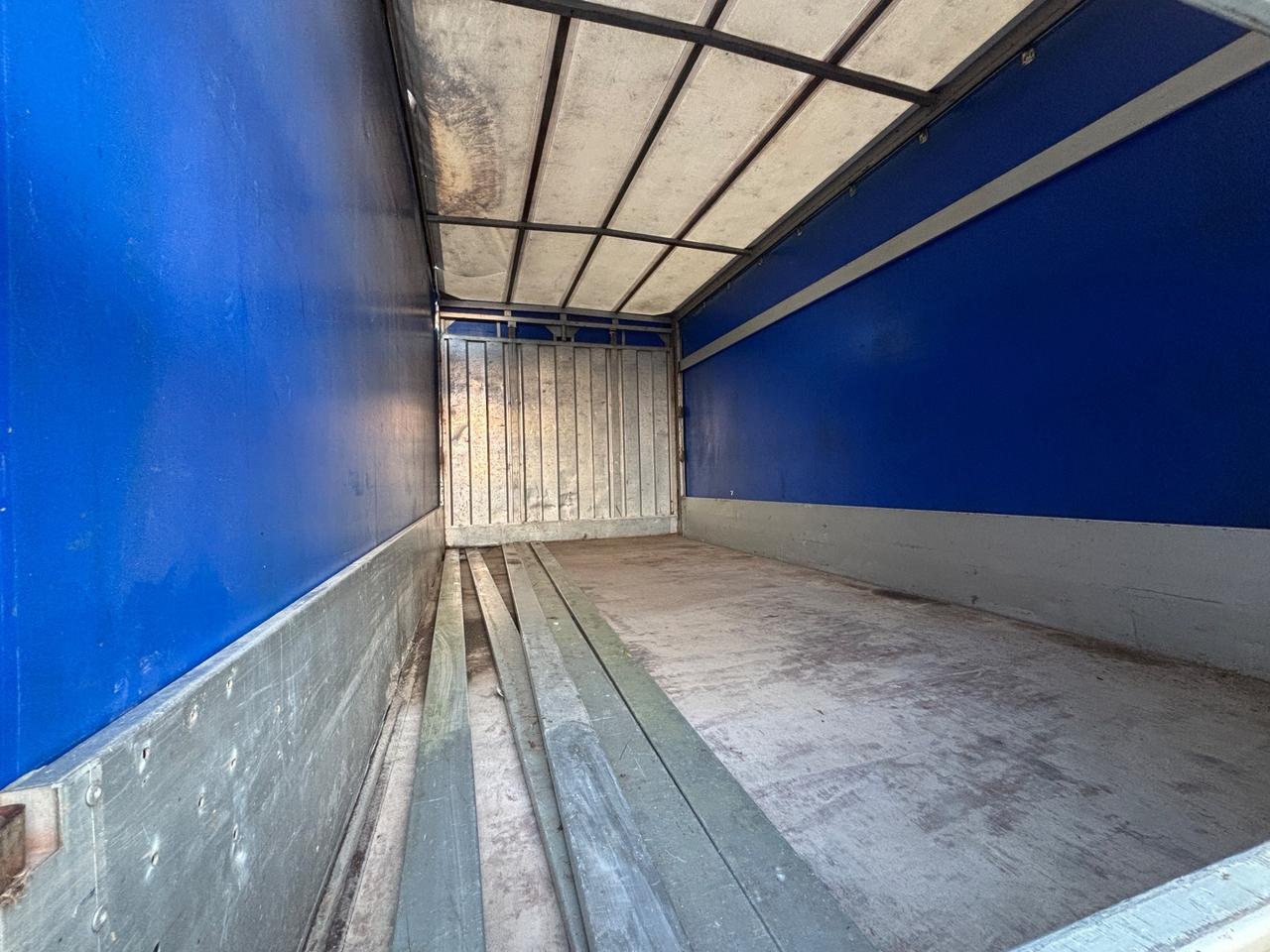 Nissan Cabstar 28.10 3.0 Tdi PC Cabinato L