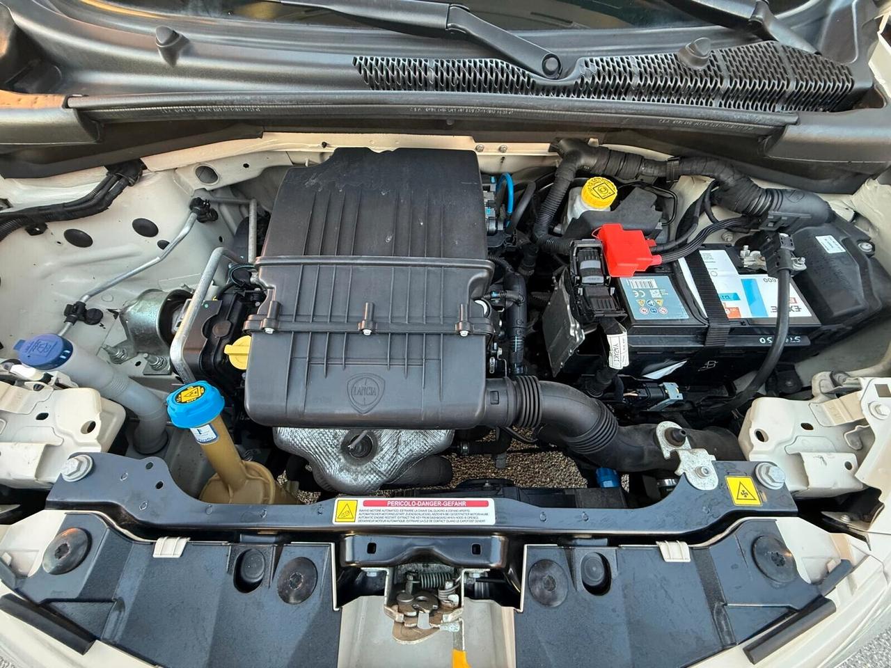 Lancia Ypsilon 1.2 69 CV 5 porte S&S Gold ***KM 56.000 - OK NEOPATENTATI***