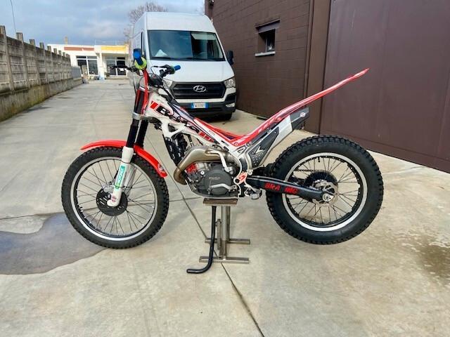 Beta Evo 300 2T (2014) – Upgrade Keihin Kit Motoalpinismo - Immatricolata