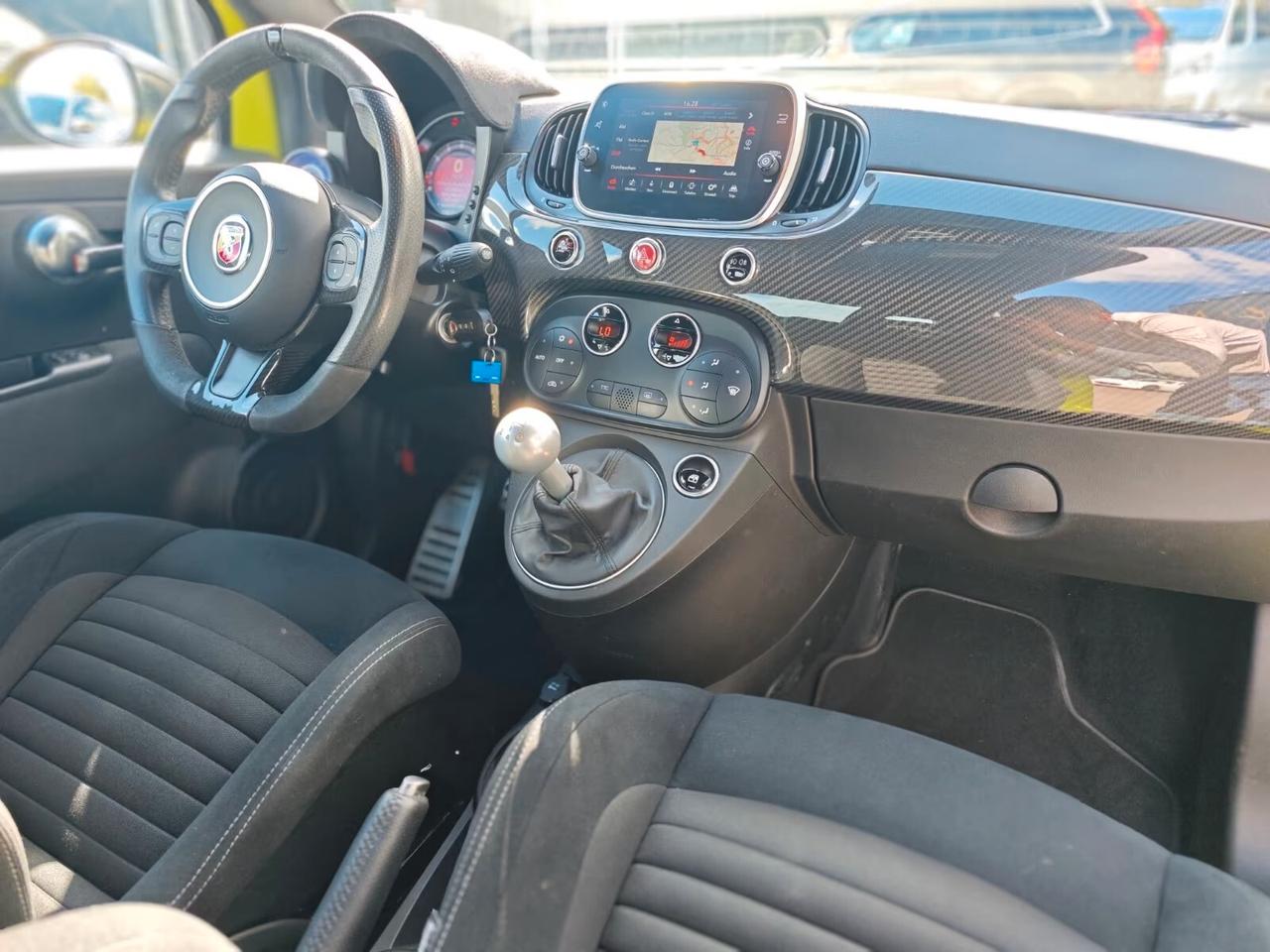 Abarth 595 1.4 Turbo T-Jet 180 CV Competizione