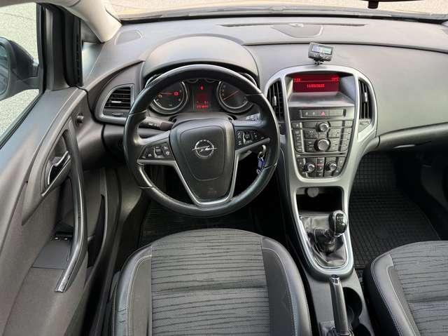 Opel Astra Sports Tourer 1.7cdti Business 130cv VAN N1 5Posti
