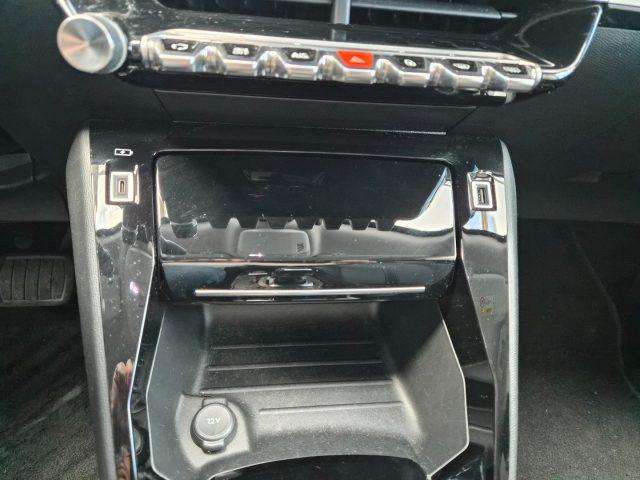 PEUGEOT 2008 BlueHDi 130 S&S EAT8 Allure Navi Pack da?179,00