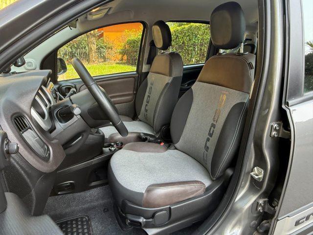 FIAT Panda CROSS 0.9 TwinAir Turbo S&S 4x4 5 POSTI