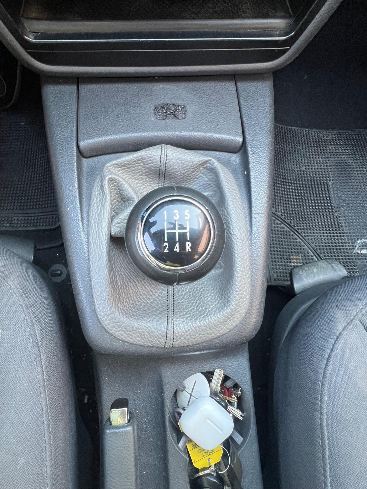 Volkswagen Passat 1.9 TDI/101 CV Var. Business