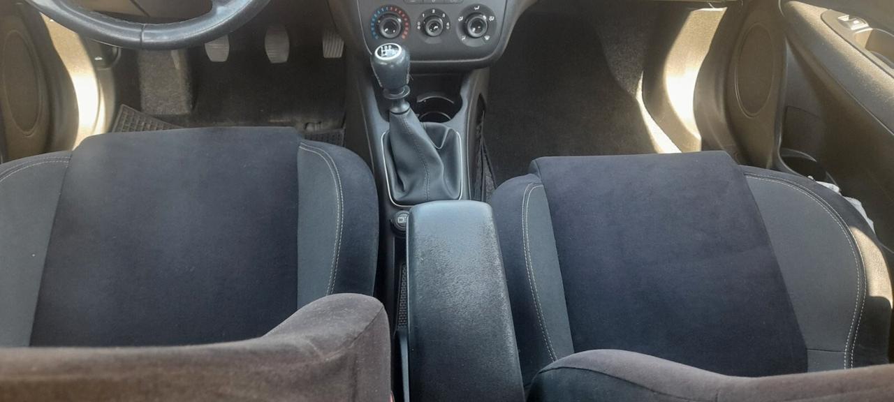 Fiat Punto 1.4 8V 5 porte Natural Power Lounge