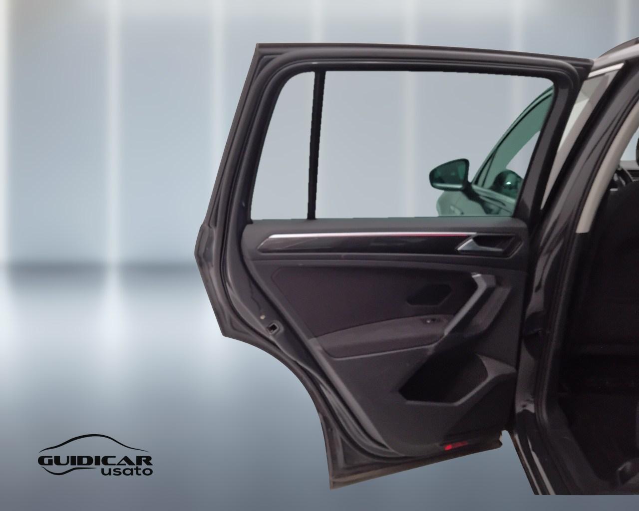 VOLKSWAGEN Tiguan II 2021 - Tiguan 2.0 tdi Life 122cv
