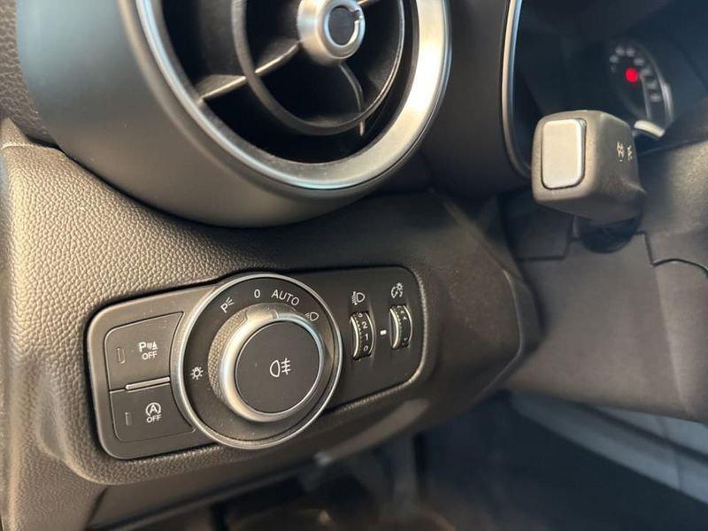Alfa Romeo Giulia 2.2 T BUSINESS 150CV AUTO