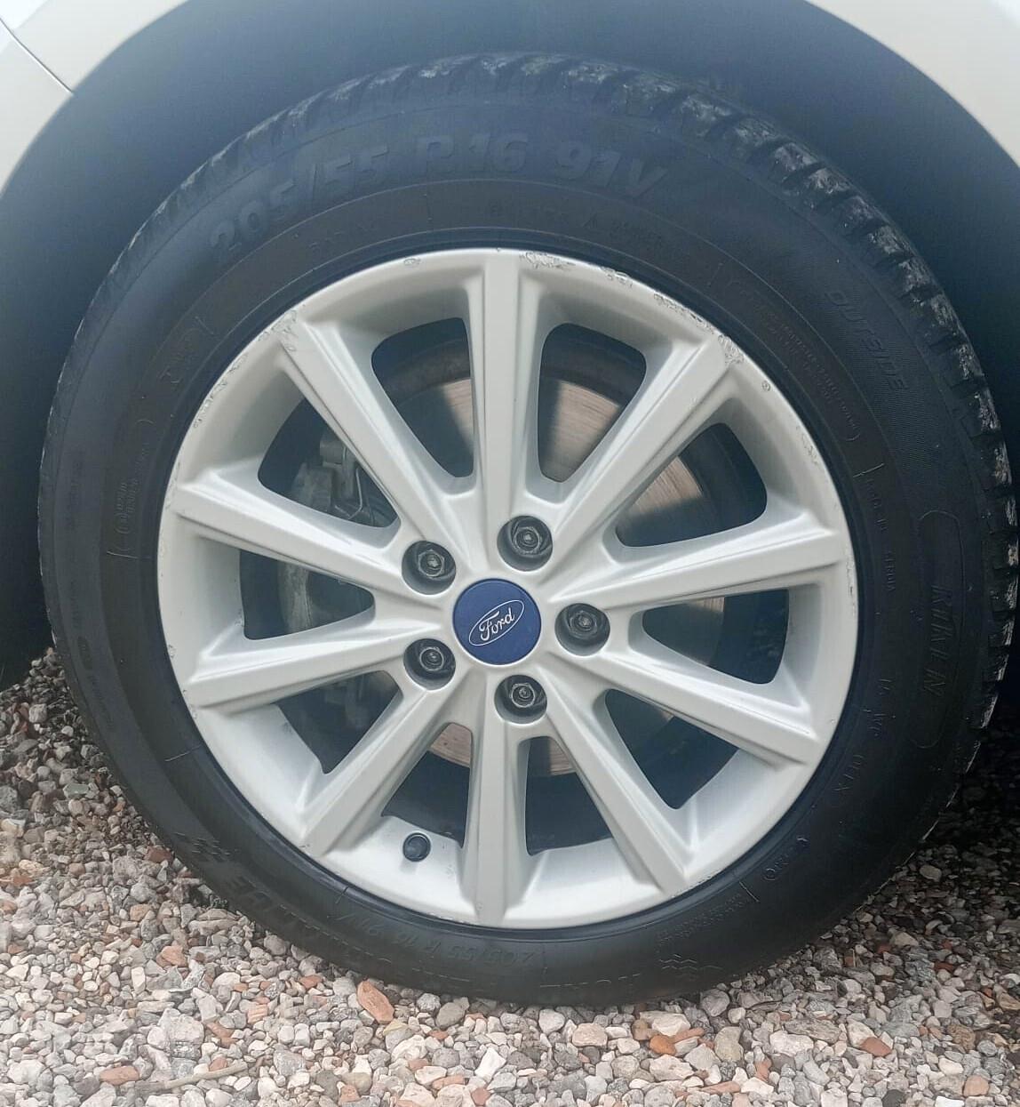 Ford Focus 2.0 TDCi 120 CV Start&Stop SW Titanium X