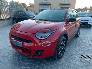 Fiat 600e Red