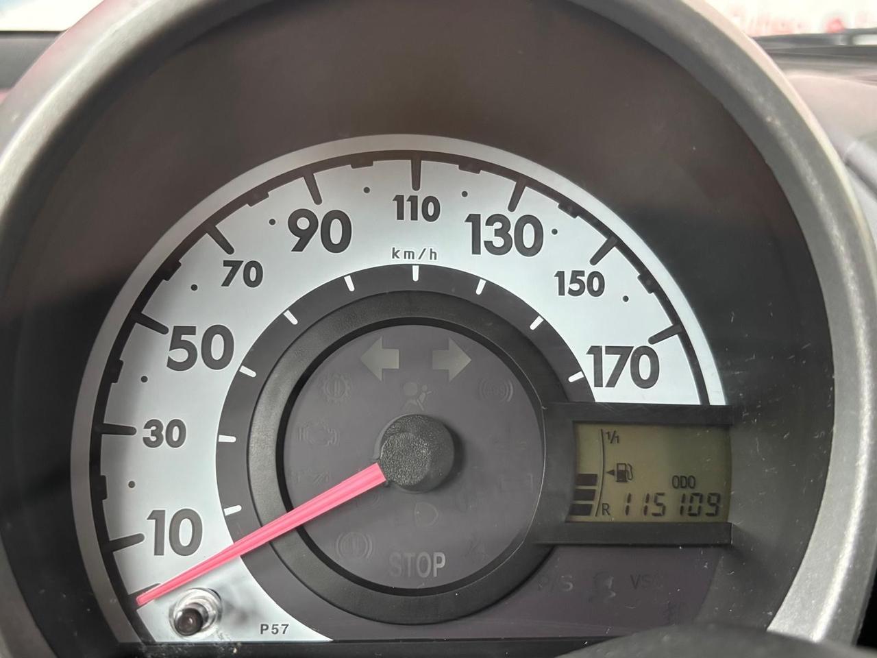 Toyota Aygo 1.0 12V VVT-i 5P Cool Soda Connect