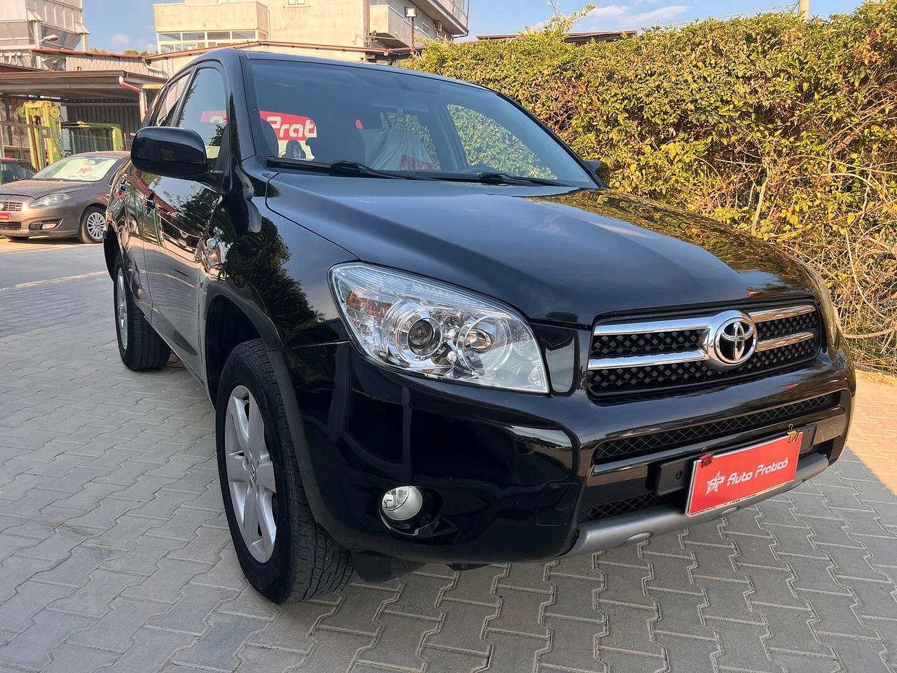 Toyota RAV4 2.2 D-4D 136 CV Sol