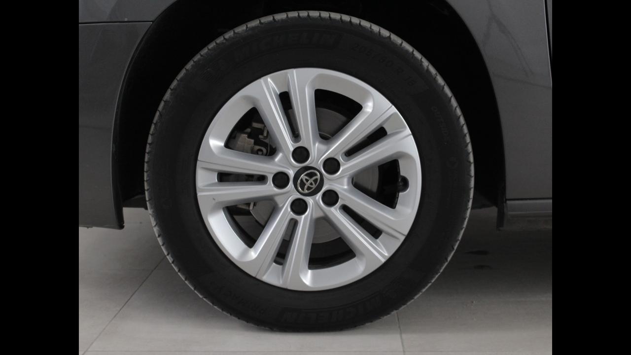 TOYOTA Proace City Verso - Proace City Verso 1.2P 110cv S&S L1 D Executive