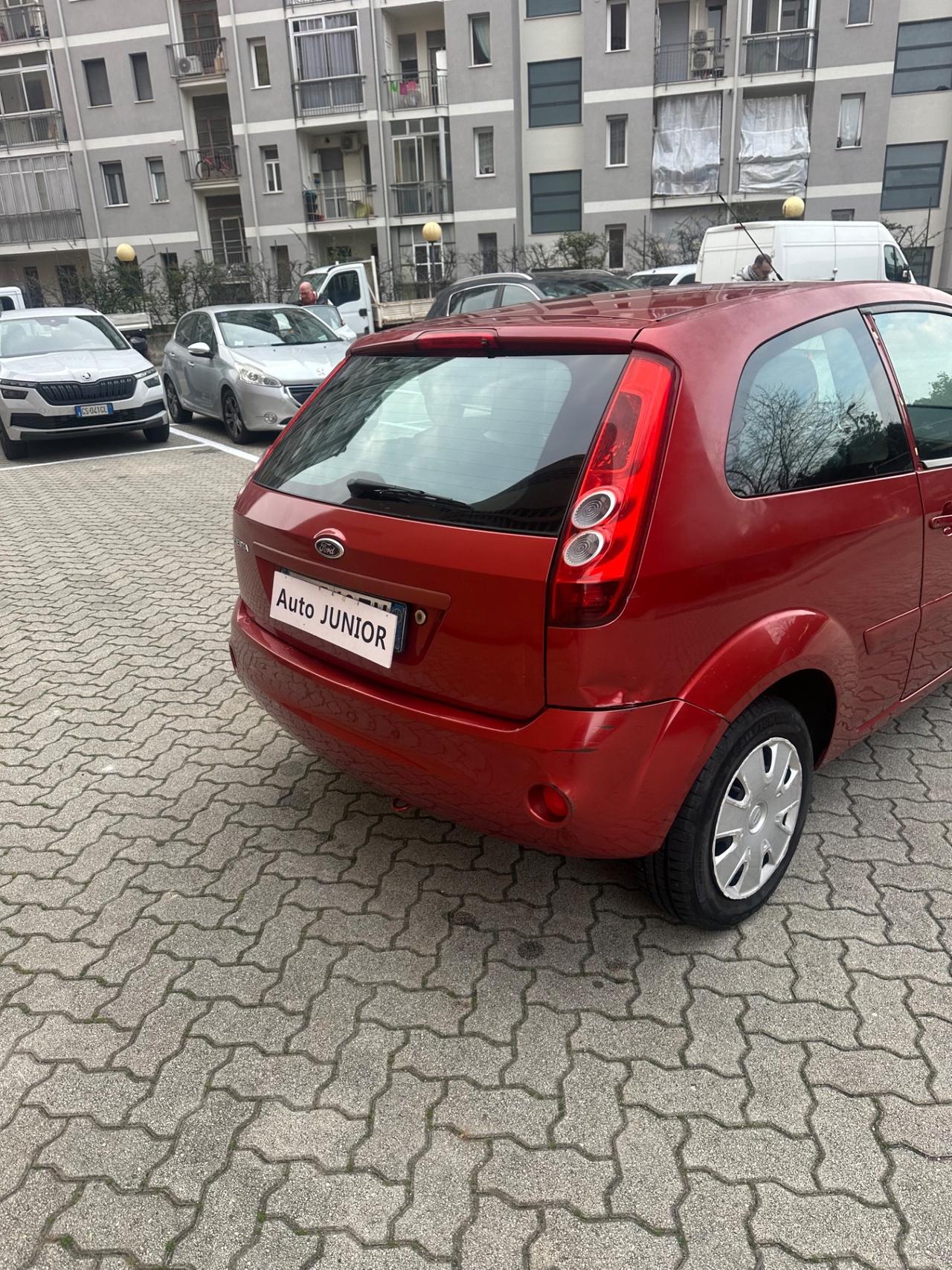 Ford Fiesta 1.2 16V 3p. Ghia