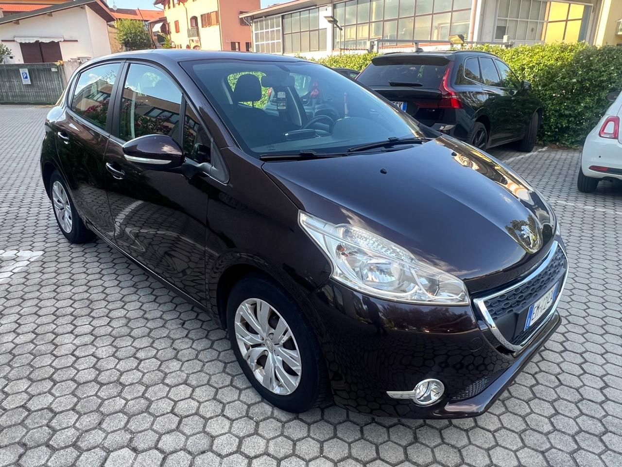 Peugeot 208 1.2 VTi 82 CV 5 porte Active