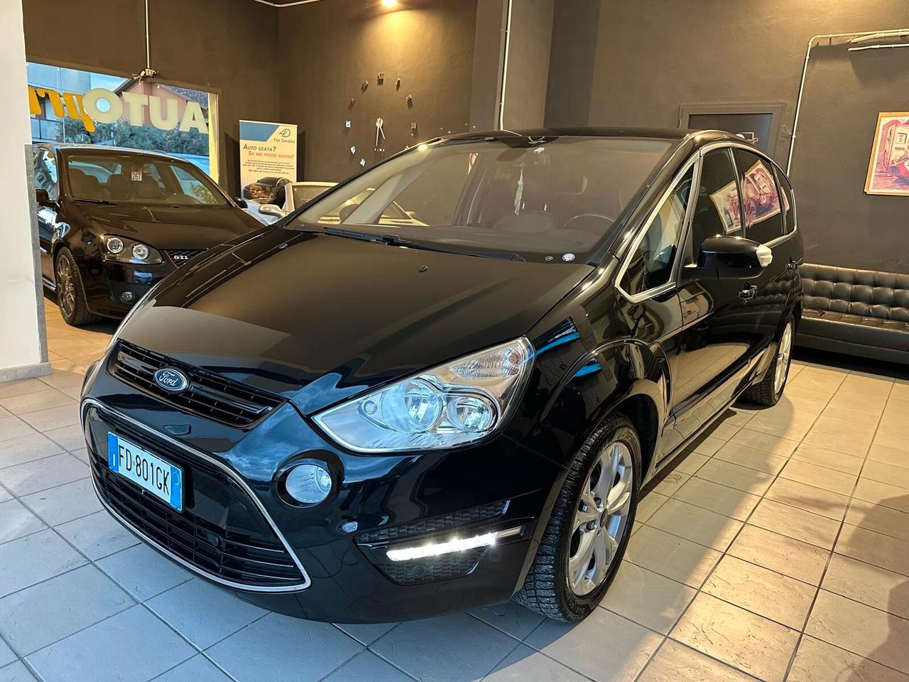 Ford S-Max 2.0 TDCi 163CV New Titanium