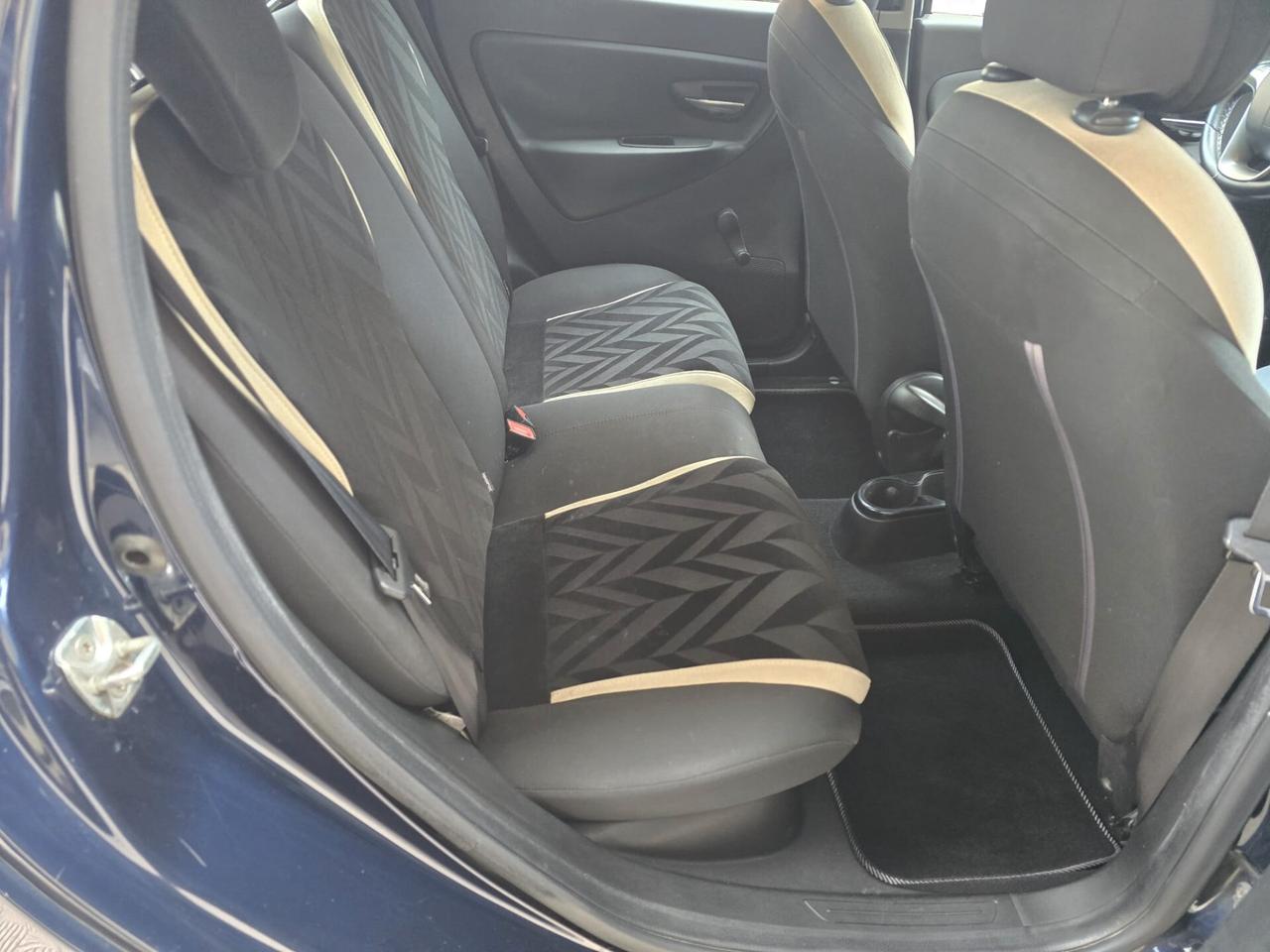 Lancia Ypsilon 1.3 Multijet 95 cv 5 porte Gold