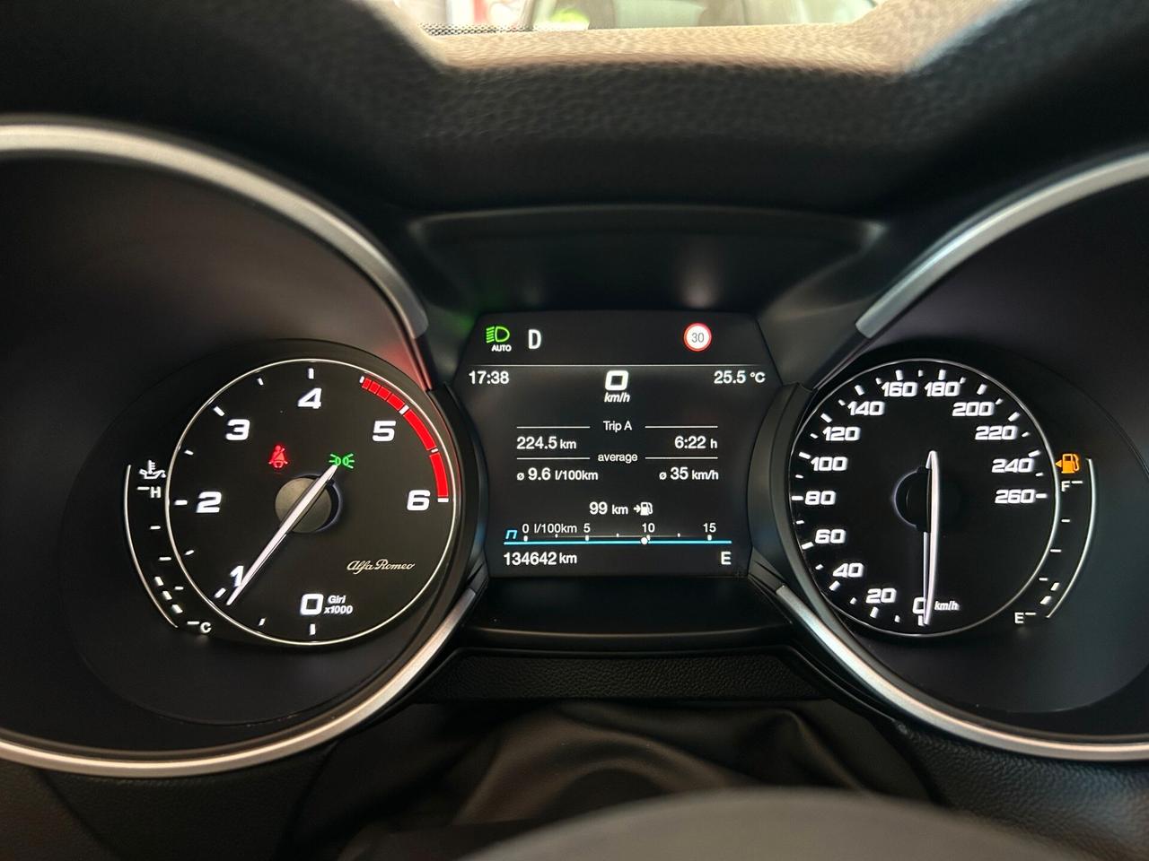 Alfa Romeo Stelvio 2.2 Turbodiesel 210 CV AT8 Q4 Veloce