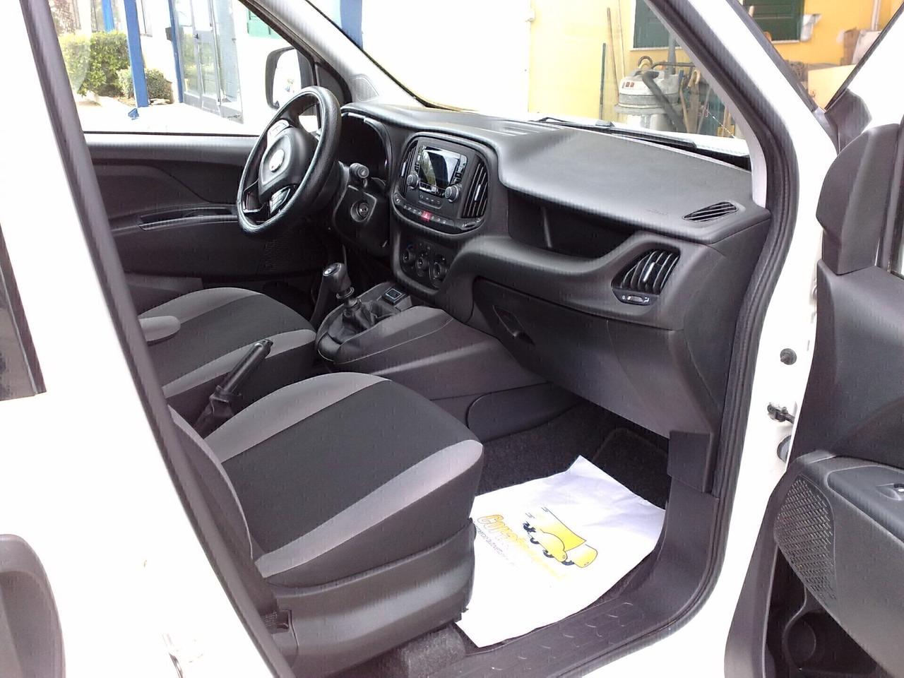 Fiat doblò 1.6mjet 5 Posti COMBI - 2018