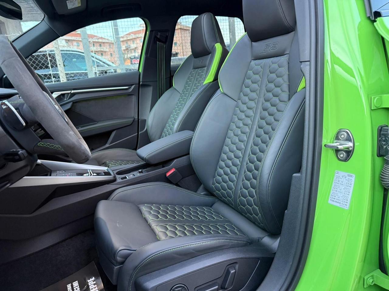Audi RS3 Spotback 2.5 TFSI quattro 2024 16000km