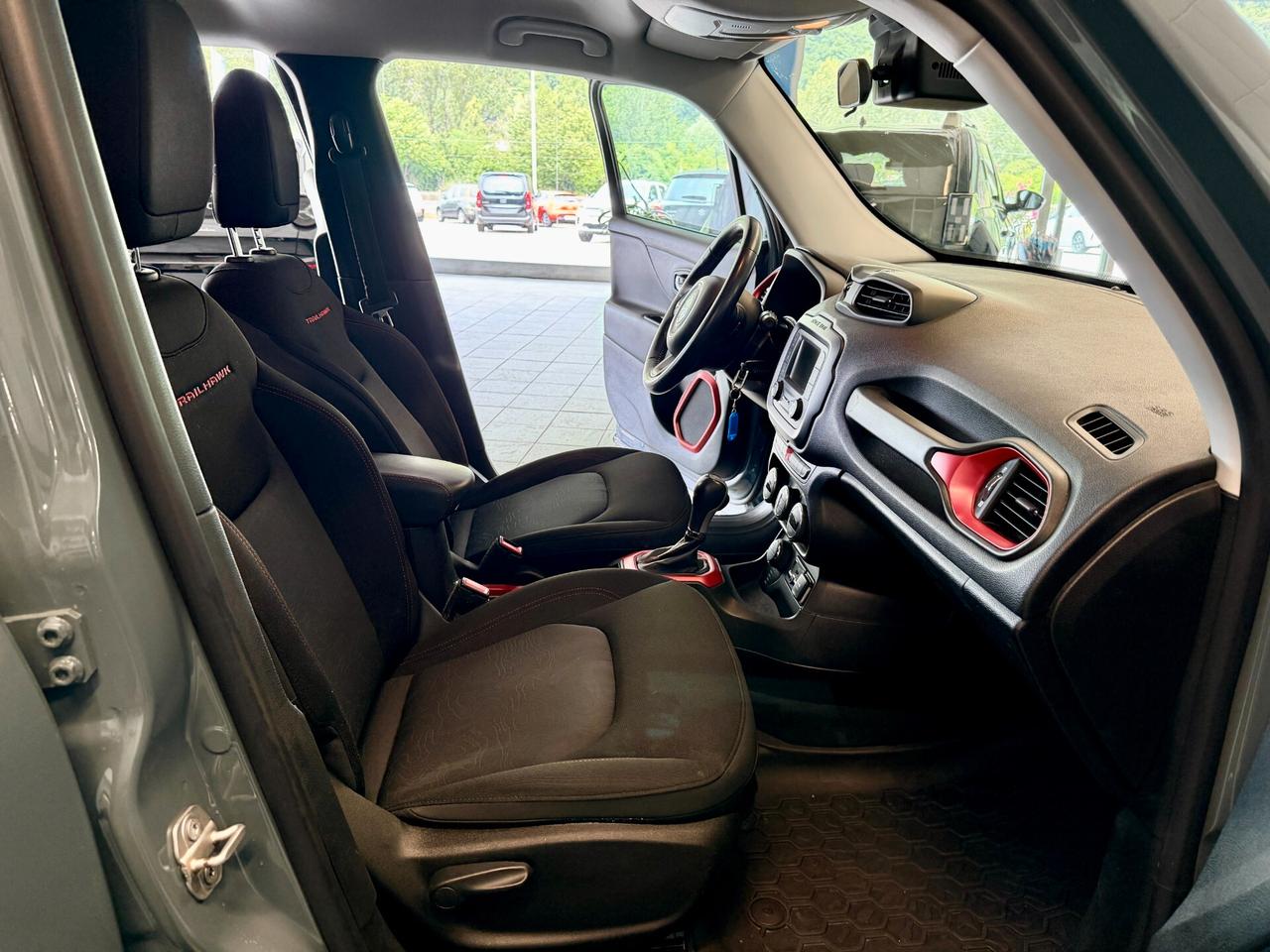 Jeep Renegade 2.0 Mjt 170CV 4WD Trailhawk Cambio automatico