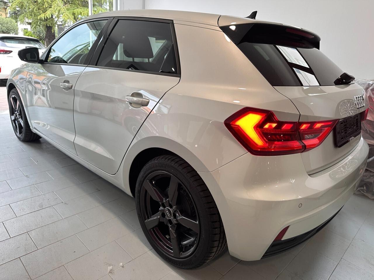 Audi A1 SPORTBACK 25 TFSI STRONIC Sport Line FARI MATRIX VIRTUAL R17