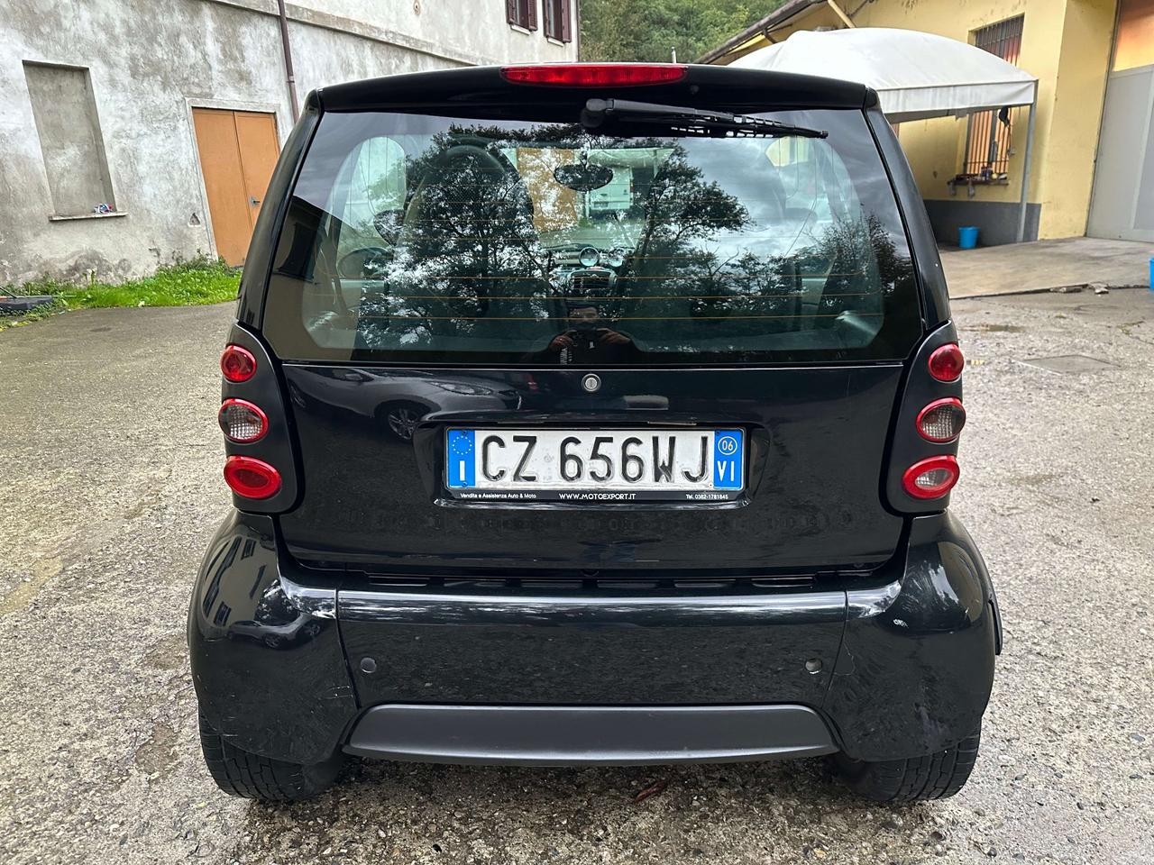 Smart ForTwo 700 coupé grandstyle (45 kW)