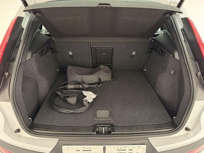 Volvo XC40 Recharge T4 Plug-in Hybrid auto Recharge Inscription Expression