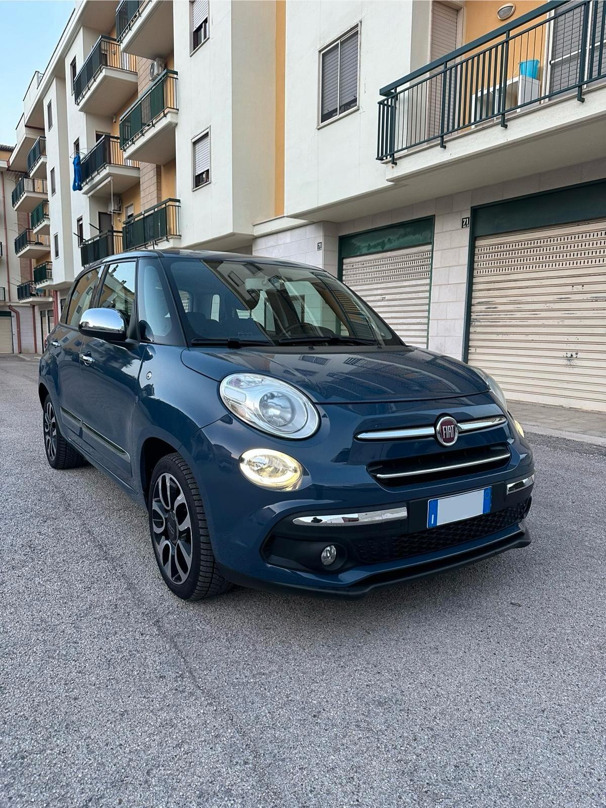 Fiat 500L 1.6 Multijet 120 CV Mirror