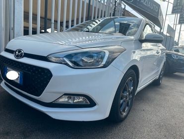 HYUNDAI I20 2017