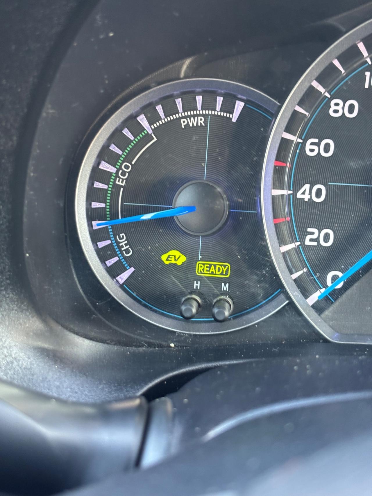 TOYOTA YARIS HYBRISD 1.5 75CV AUTOMATICA FULL OPT