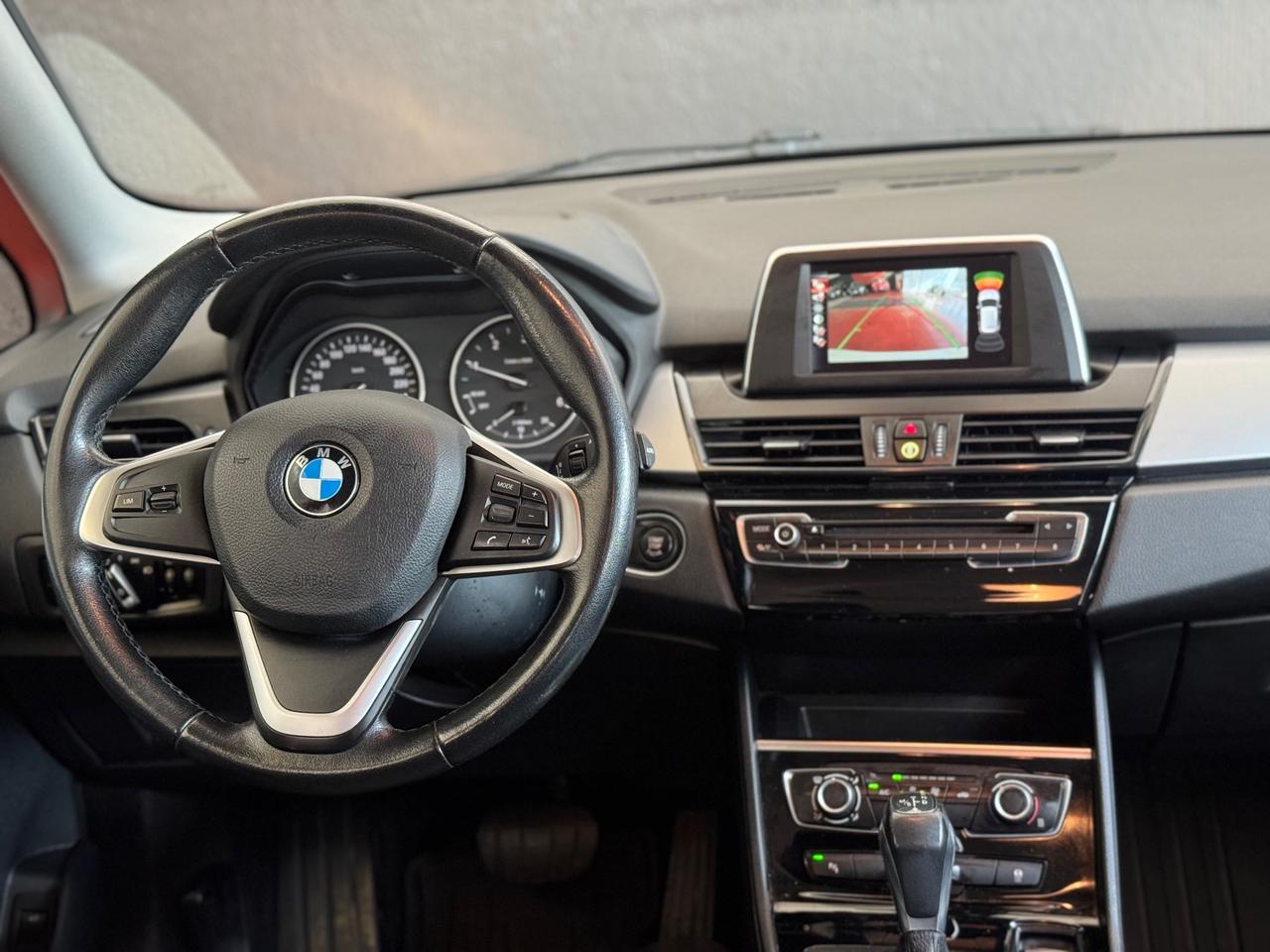 Bmw 2er Active Tourer 216d Luxury