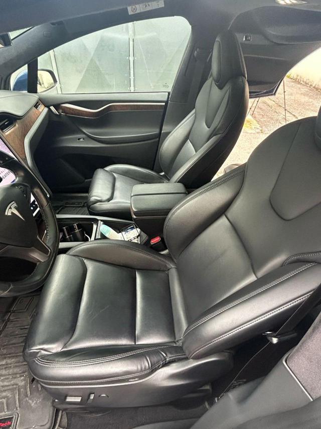 TESLA Model X Long Range AWD